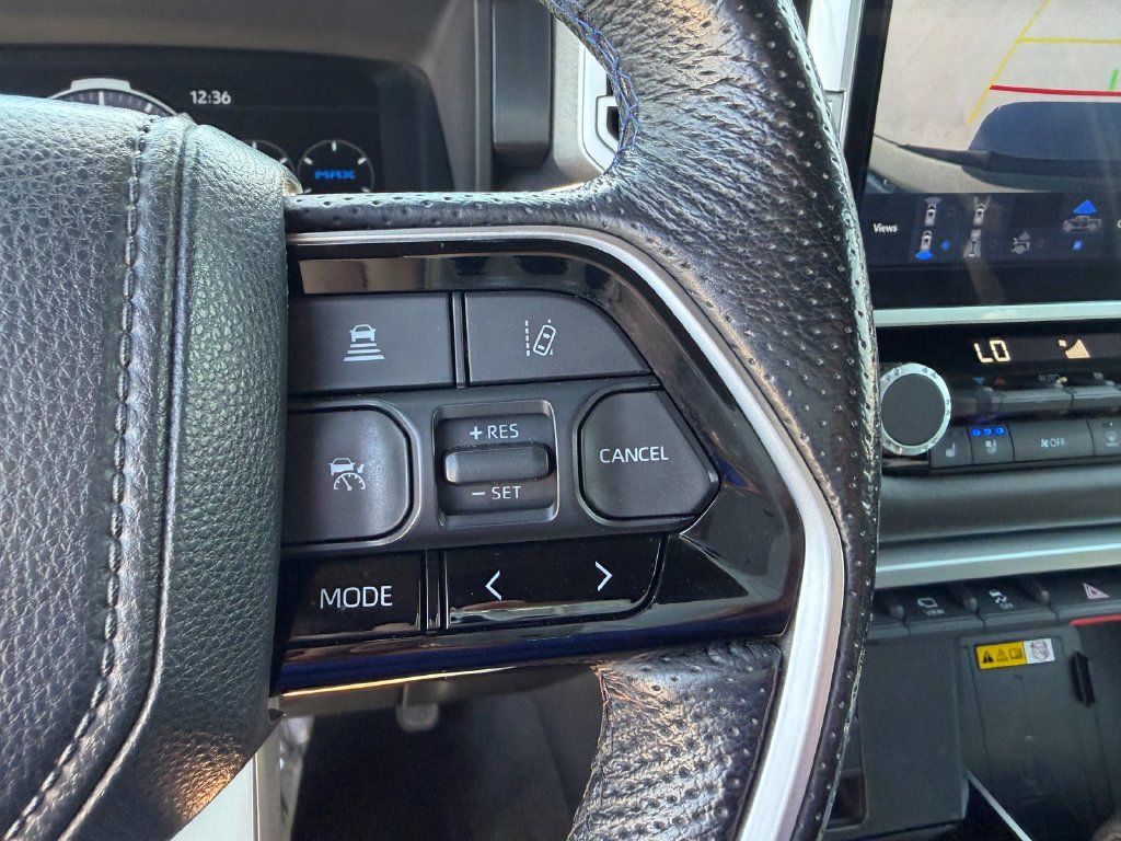 Used 2024 Toyota Tundra Platinum AWD/4WD image 16