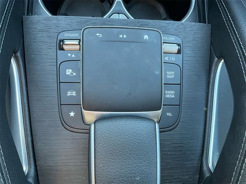 Used 2024 Mercedes-Benz GLE 450 4MATIC image 31