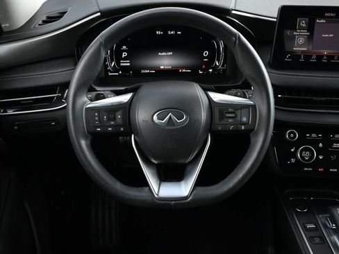 Certified 2023 INFINITI QX60 Luxe w/ Cargo Package FWD image 9