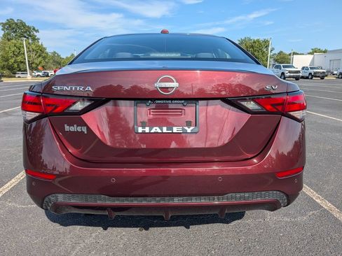 Used 2024 Nissan Sentra SV FWD image 21