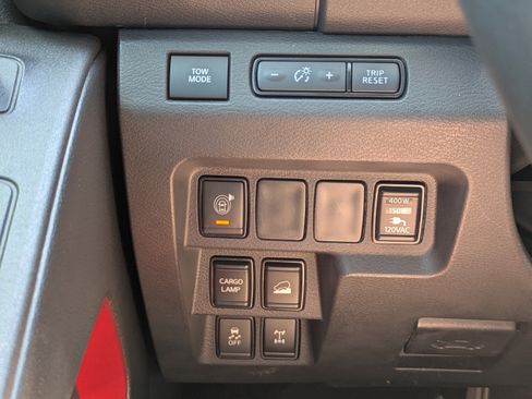 Certified 2025 Nissan Frontier PRO-4X w/ Pro Premium Package AWD/4WD image 25