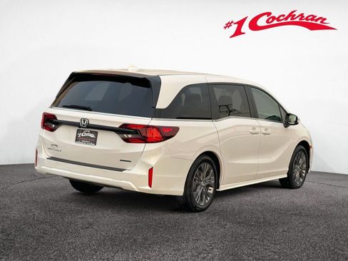 Certified 2025 Honda Odyssey Touring image 22