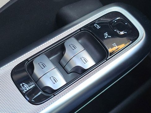 New 2026 Mercedes-Benz E 450 4MATIC Sedan image 27