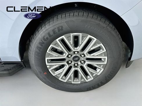 New 2026 Ford Expedition Max Platinum AWD/4WD image 36