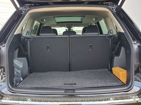 New 2026 Volkswagen Atlas SE FWD image 7