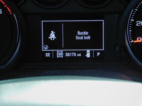 Used 2024 Chevrolet Silverado 2500 Custom image 17