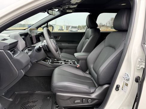 New 2026 Subaru Outback Premium w/ Premium/Limited Package AWD/4WD image 27