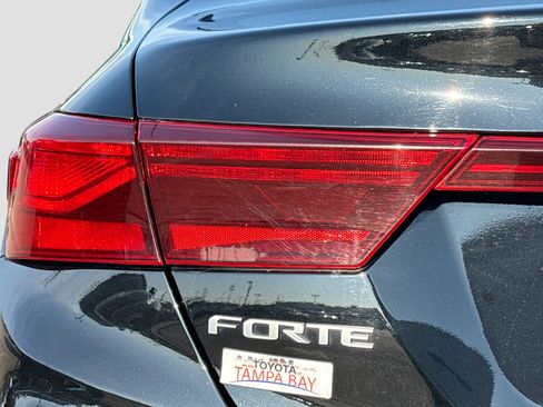 Used 2023 Kia Forte LXS image 10