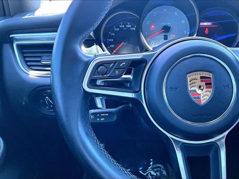 Used 2018 Porsche Macan S AWD/4WD image 23