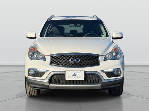 Used 2016 INFINITI QX50 Journey w/ Premium Package image 2