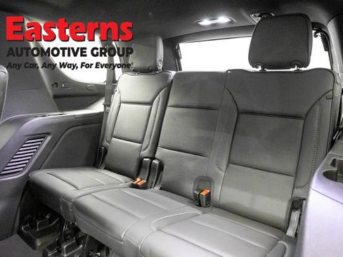 Used 2025 GMC Yukon Denali AWD/4WD image 30