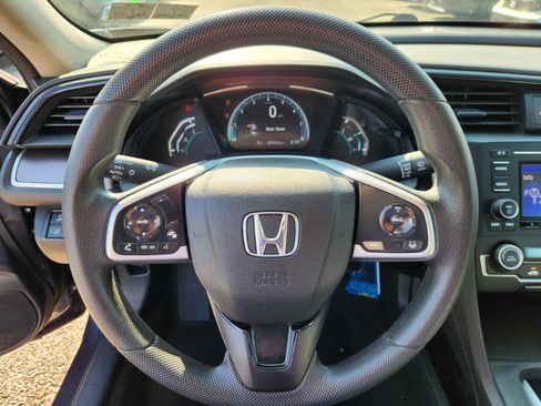 Used 2019 Honda Civic LX image 9