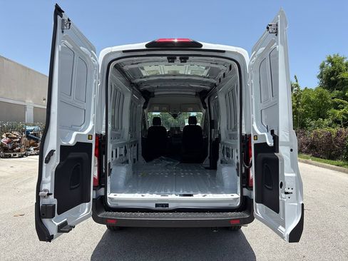 New 2026 Ford Transit 250 148 Medium Roof RWD image 29