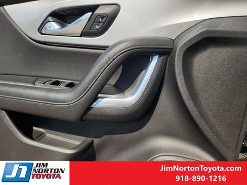 Used 2020 Chevrolet Blazer LT w/ Sound & Technology Package FWD image 25