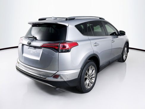 Used 2017 Toyota RAV4 Limited image 32