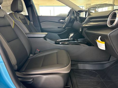New 2026 Chevrolet Trax ACTIV w/ Driver Confidence Package FWD image 17