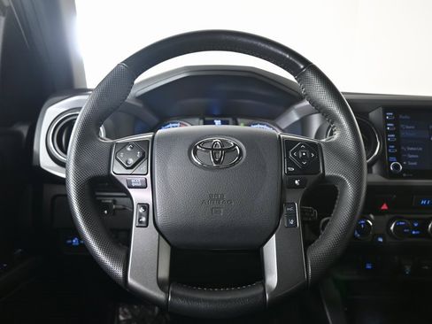 Used 2023 Toyota Tacoma TRD Off-Road image 34