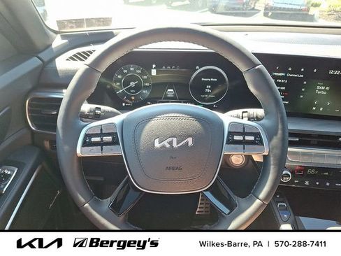 Certified 2025 Kia Telluride SX X-Line image 18