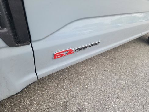 New 2026 Ford F250 Platinum image 11