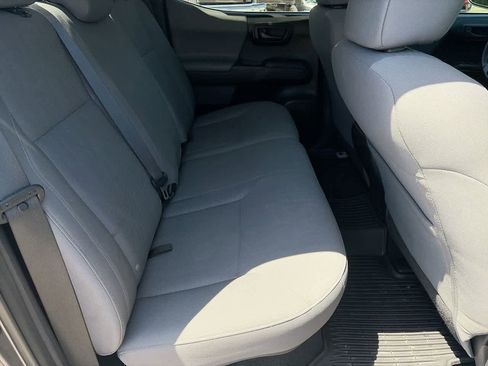 Used 2019 Toyota Tacoma SR w/ SR Convenience Package image 13