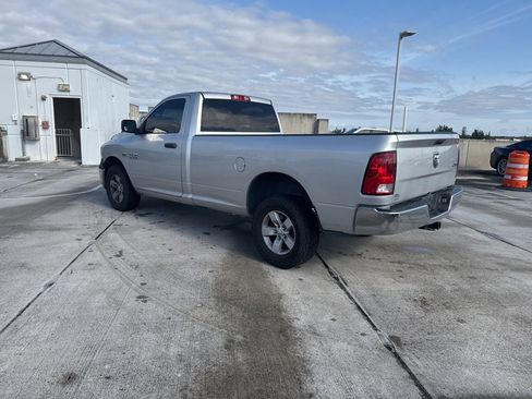 Used 2016 RAM 1500 Tradesman w/ Chrome Appearance Group image 7