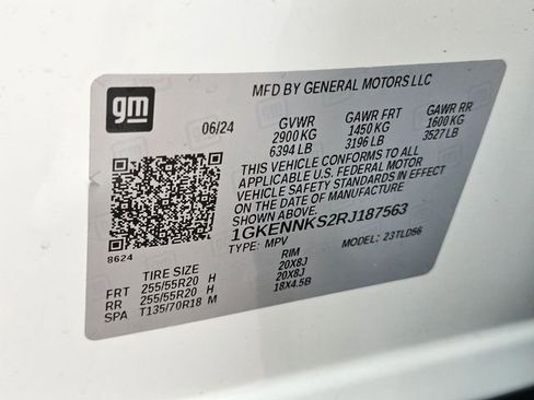 Used 2024 GMC Acadia Elevation image 30