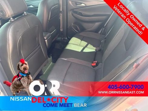 Used 2024 Buick Encore GX Preferred w/ Comfort Package FWD image 10