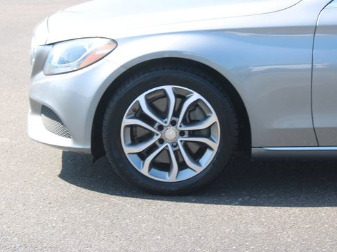Used 2016 Mercedes-Benz C 300 Sedan image 19