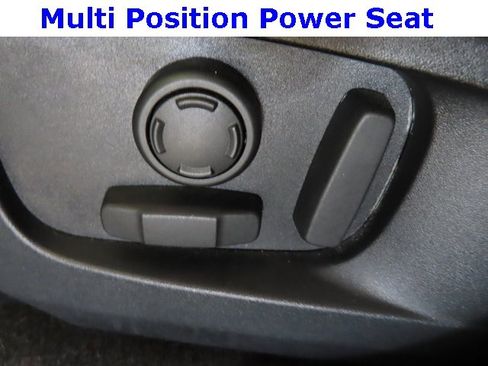 Used 2024 Jaguar F-PACE R-Dynamic S image 21