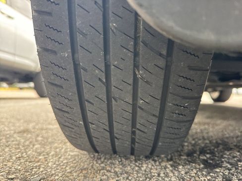 Used 2019 Ford Fiesta SE image 11