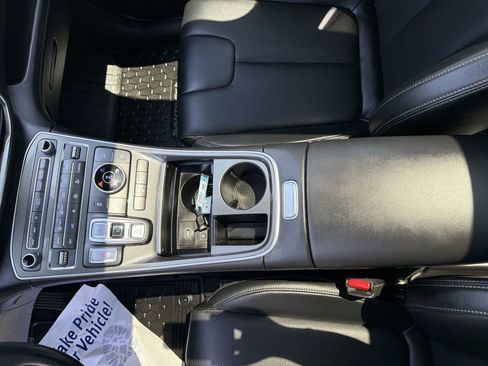 Certified 2023 Hyundai Santa Fe SEL w/ Premium Package AWD/4WD image 25