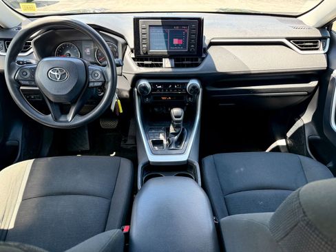 Used 2019 Toyota RAV4 LE w/ All Weather Liner Package AWD/4WD image 31