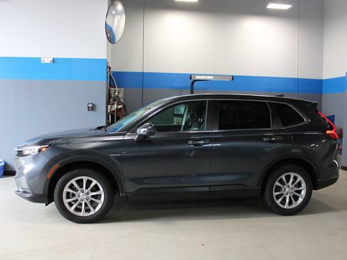 Used 2024 Honda CR-V EX image 9