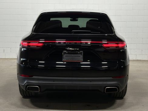 Used 2019 Porsche Cayenne image 8
