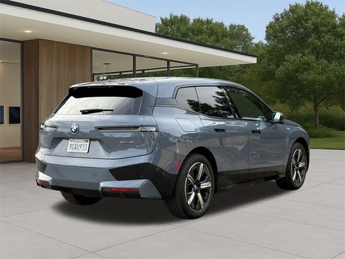 Certified 2023 BMW iX xDrive50 w/ Sport Package image 8