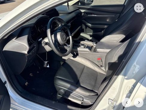 Used 2025 MAZDA MAZDA3 s FWD image 2