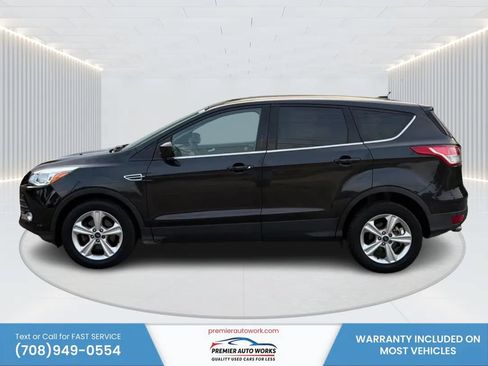 Used 2015 Ford Escape SE FWD image 9