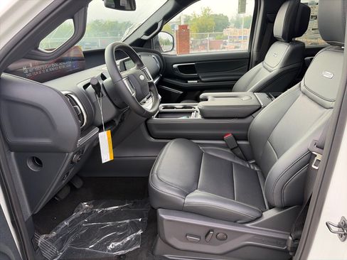 New 2027 Ford Expedition Max Platinum w/ Stealth Performance Package AWD/4WD image 15
