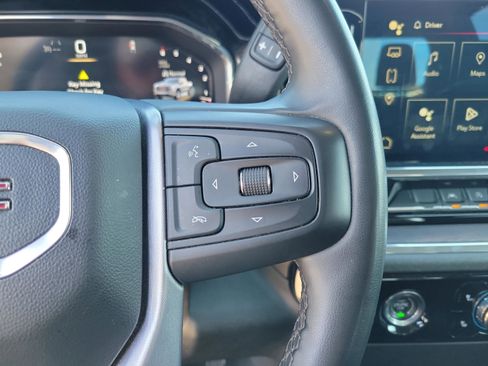 Used 2024 GMC Sierra 1500 SLT image 14