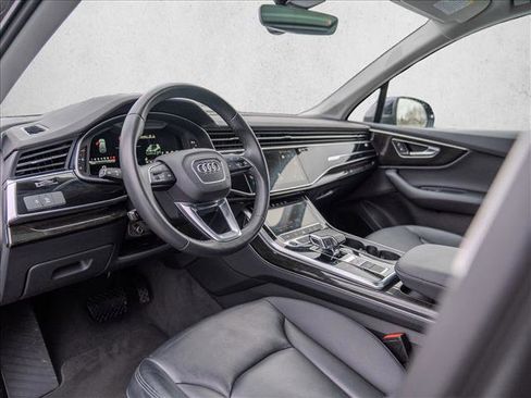 Used 2022 Audi Q7 Premium Plus image 15