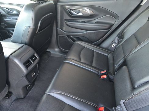 Used 2020 GMC Terrain SLT AWD/4WD image 12