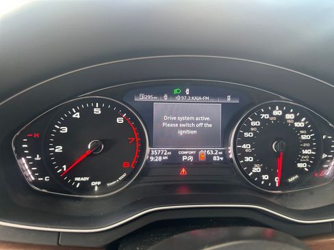 Used 2022 Audi A4 2.0T Premium AWD/4WD image 14