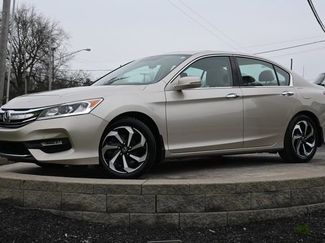 Used 2016 Honda Accord EX-L video 1