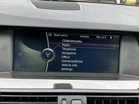 Used 2012 BMW 528i Sedan RWD image 24
