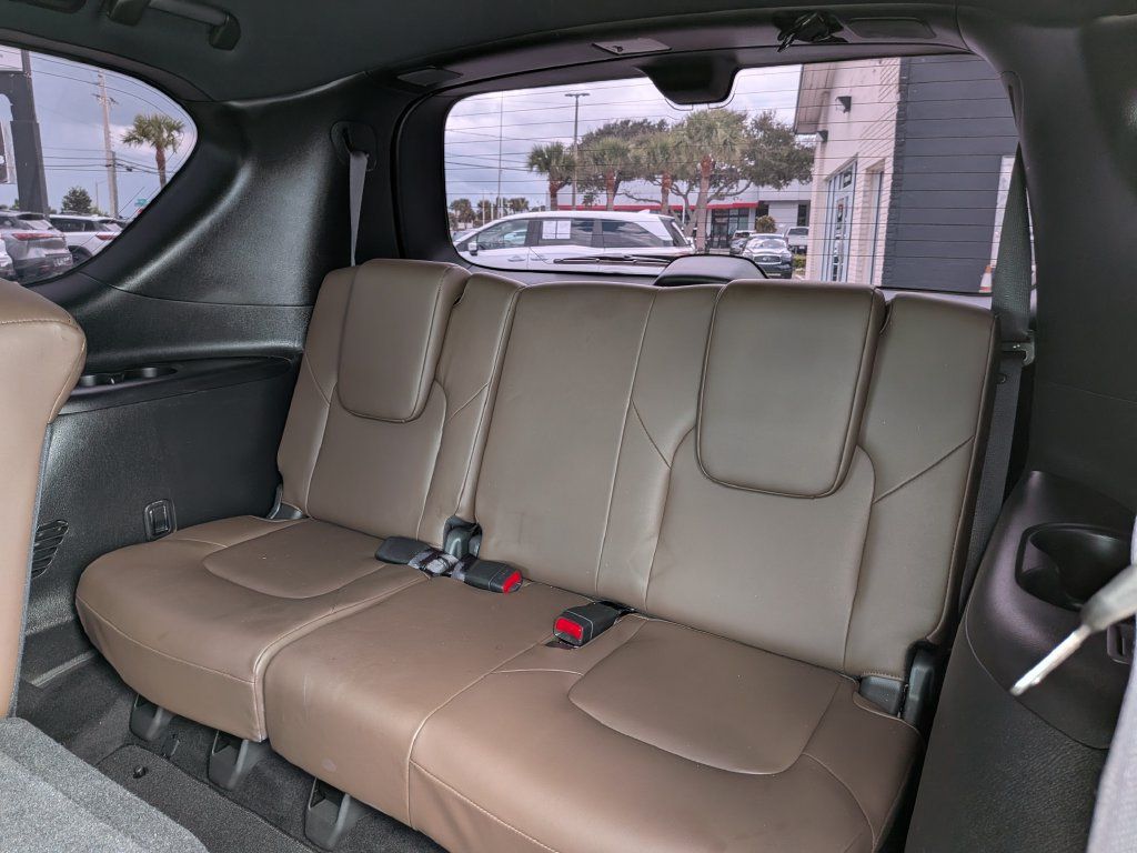 Used 2023 Nissan Armada Platinum RWD image 14