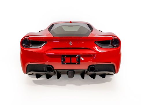 Certified 2019 Ferrari 488 GTB RWD image 8