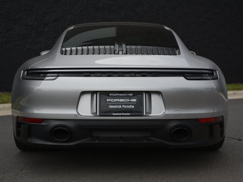 Used 2023 Porsche 911 Carrera GTS RWD image 6