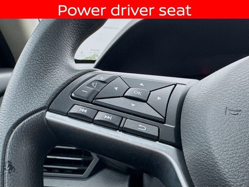 Used 2025 Nissan Altima 2.5 SV FWD image 12