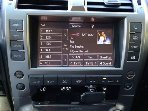 Used 2014 Lexus GX 460 w/ Premium Package AWD/4WD image 17