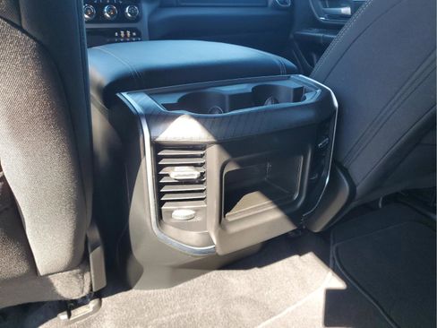 Used 2025 RAM 1500 Big Horn image 16
